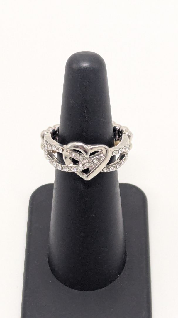 Paparazzi Silver Wrapped Heart Elastic-Back Ring