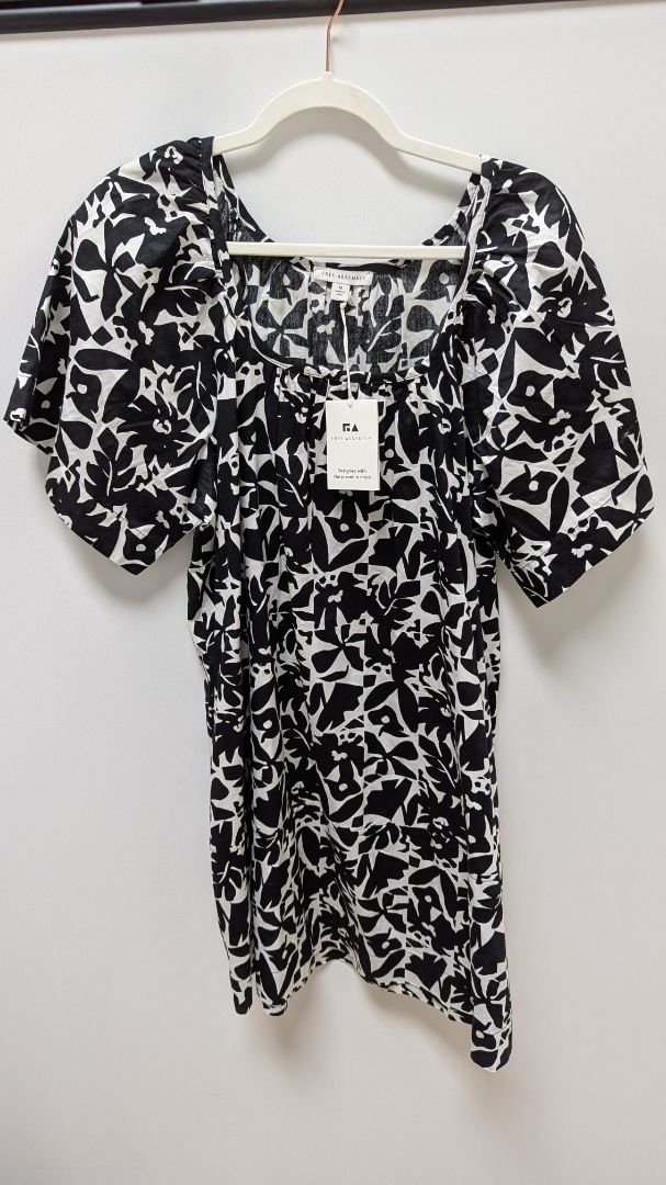 free assembly dress Free Assembly Black/White Patterned Square-Neck Dress – Recycled Threads