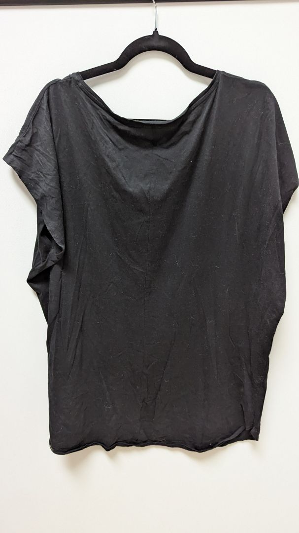Victoria's Secret Black "Love" Rose Graphic Tunic Tee