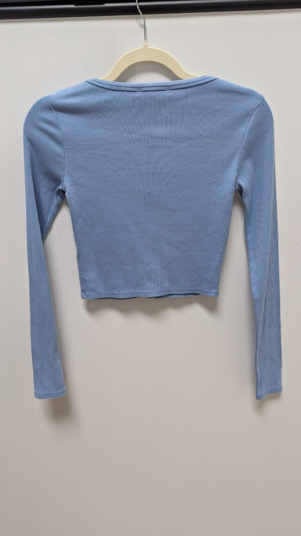Forever 21 Blue Button-Down Cropped Cardigan