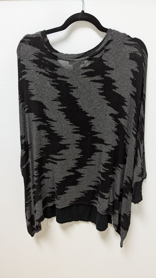 Grace Elements Black/Grey Patterned Lined Asymmetrical Blouse