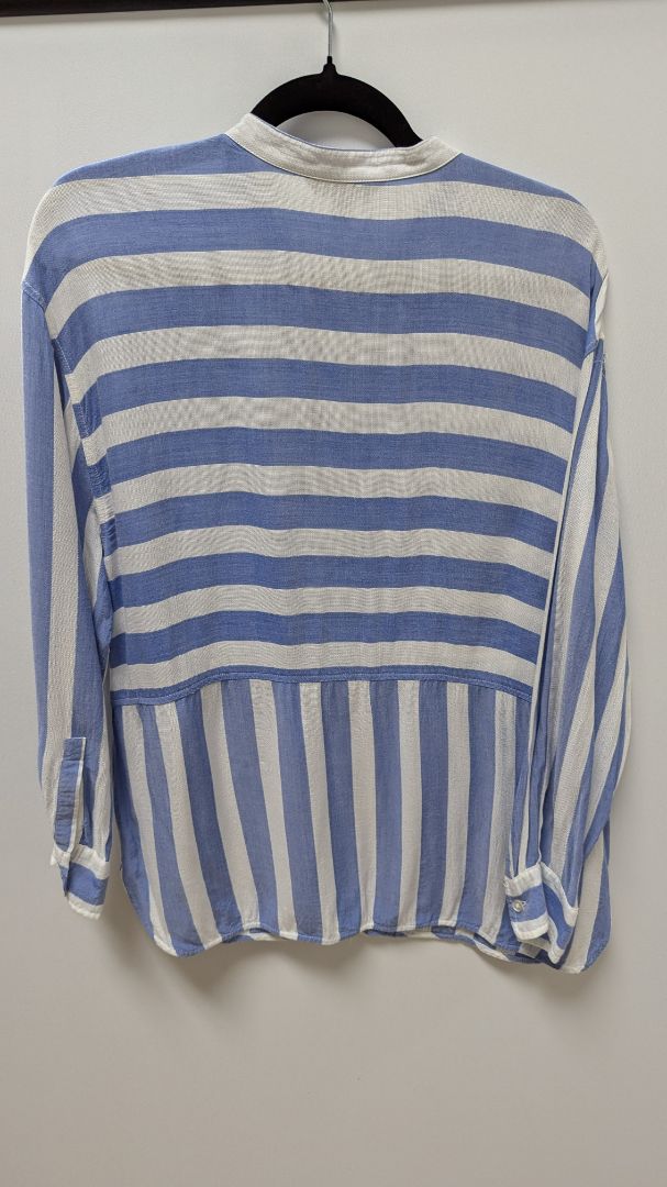 Banana Republic Blue/White 2-Way Striped Blouse