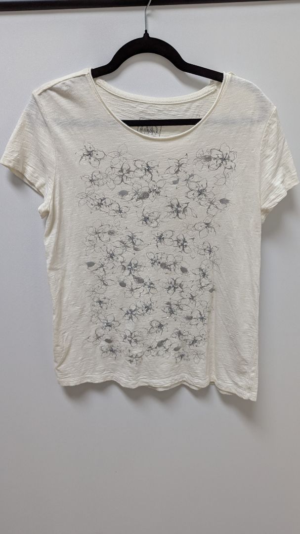 Merona Ivory/Grey Beaded Flower T-Shirt