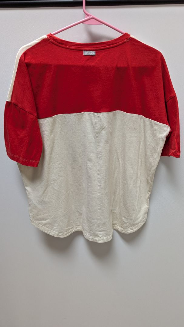 Columbia Beige/Red "Pacific Northwest" Graphic T-Shirt