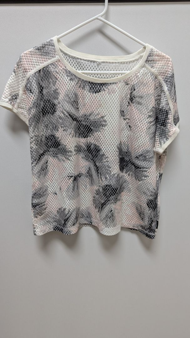 Fabletics Grey/Pink Patterned Mesh Cropped T-Shirt