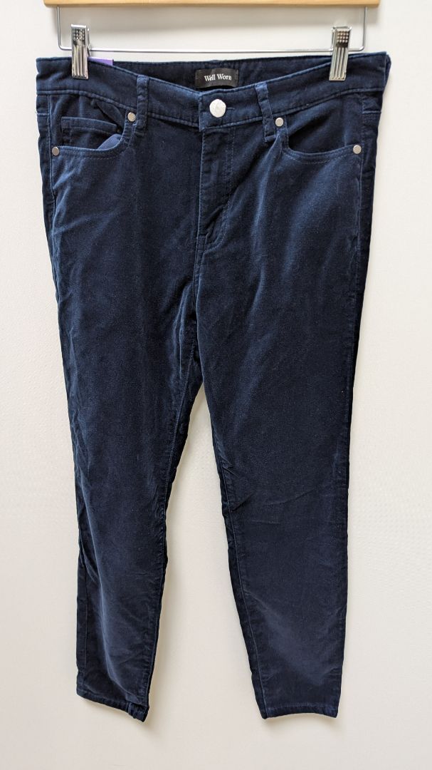 Well Worn Navy High-Rise Luxe Velvet Tapered Pant
