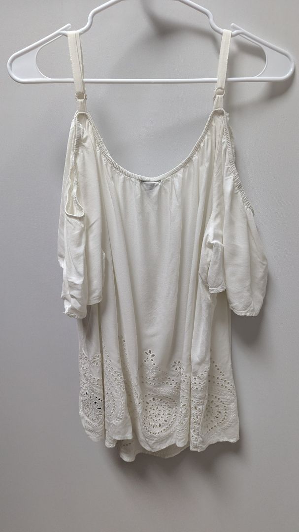 Torrid White Lace-Hem Cold-Shoulder Blouse