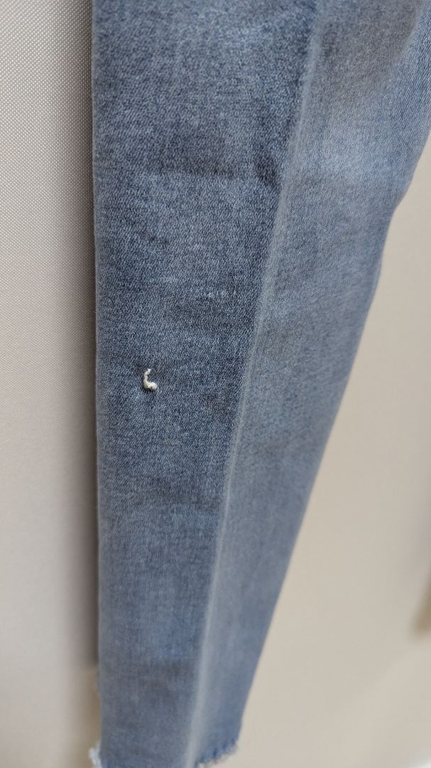 Bamboo Light Wash Lace-Fly Straight Jeans