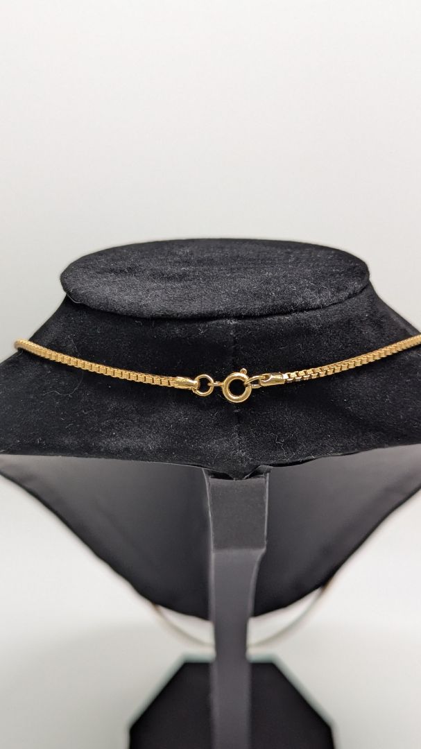 Simple Gold Chain Necklace