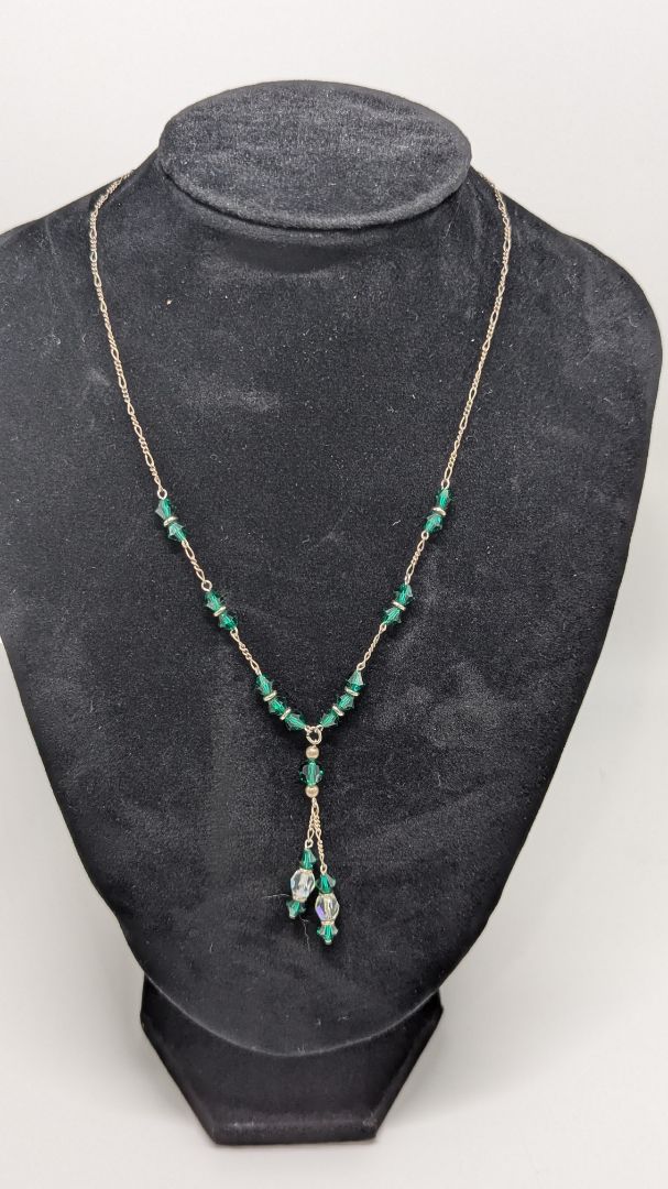 Silver/Green Beaded Chain Necklace