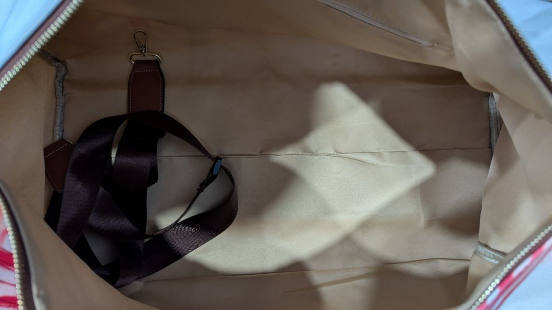 KNGDOM White Graphic Artist "HERS" Duffle Bag
