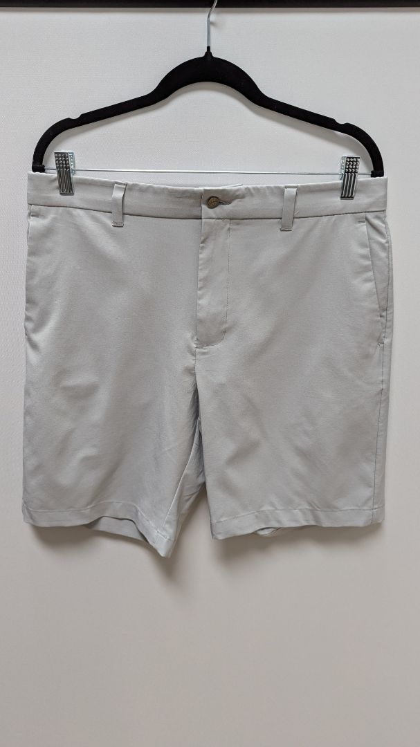 Callaway Men's Grey Mid-Length Golf Shorts