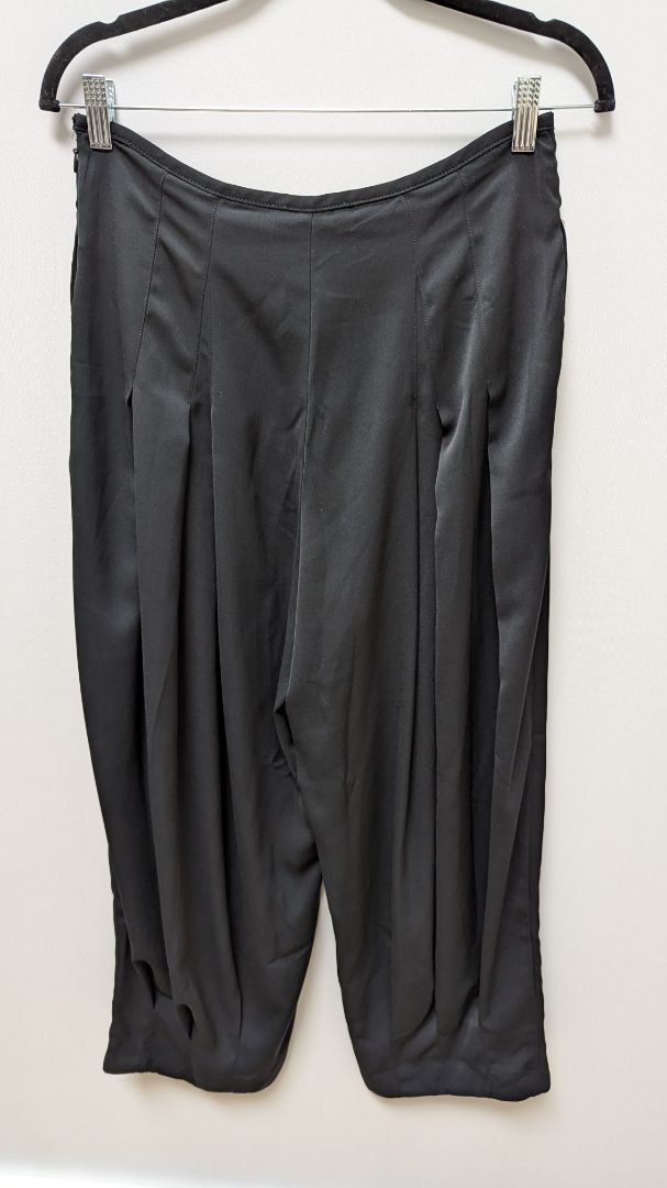 I by Anthropologie Black Pleated Harem-Style Slacks Pants