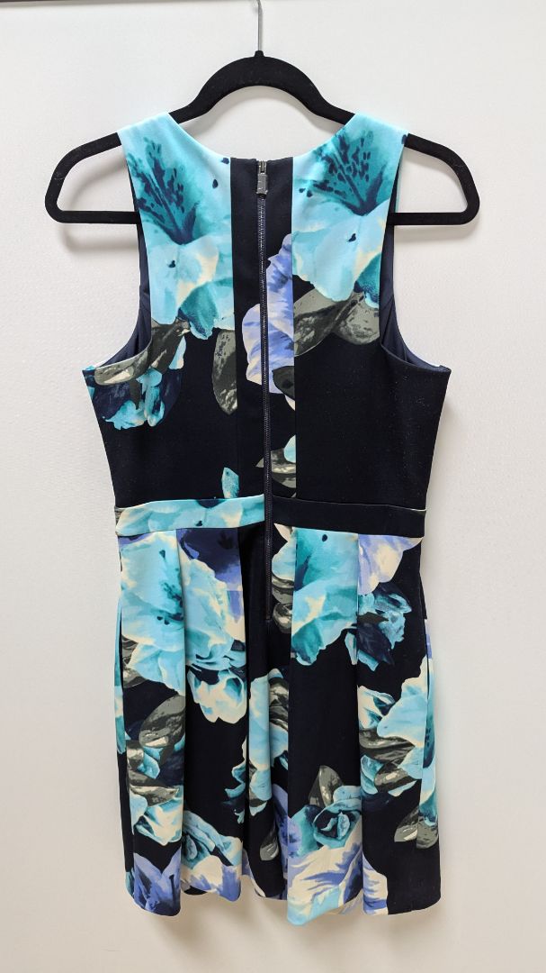 Vince Camuto Navy Blue Floral Flared Midi Dress