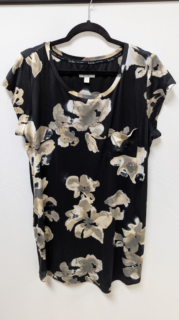 Nicole Miller NY Black/Beige Floral Casual Swing Dress Nicole Miller NY Black/Beige Floral Casual Swing Dress