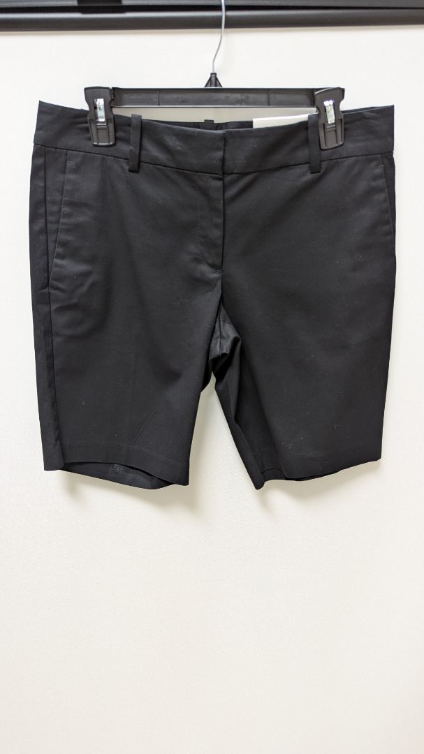 Ann Taylor Black 10" Bermuda Shorts