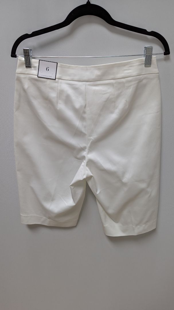 Ann Taylor White Comfort Stretch 12" Bermuda Shorts
