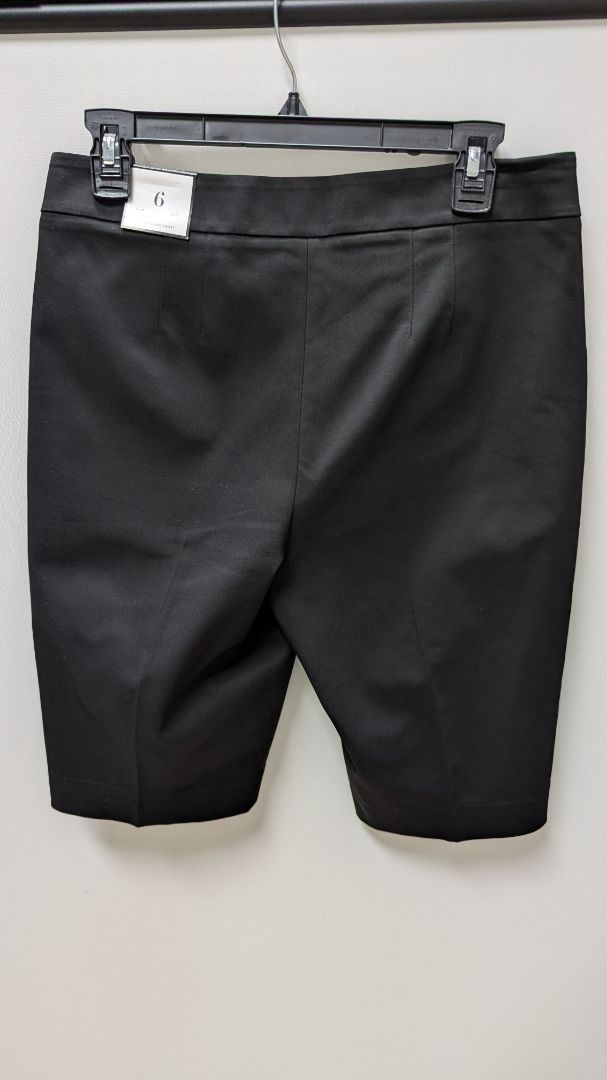 WHBM Black Comfort Stretch 12" Bermuda Shorts
