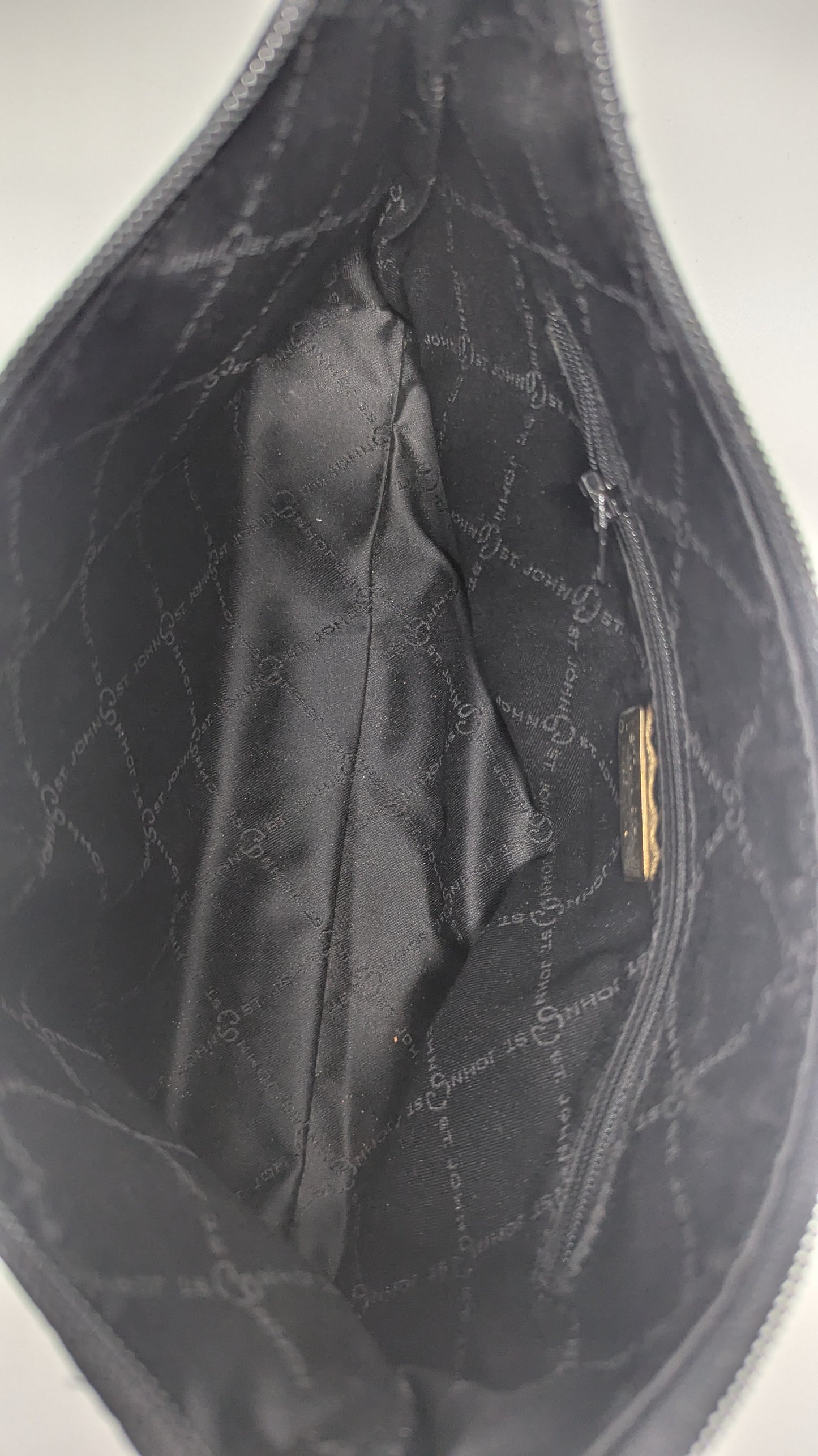 St. John Black/White/Gold Shoulder Bag Purse