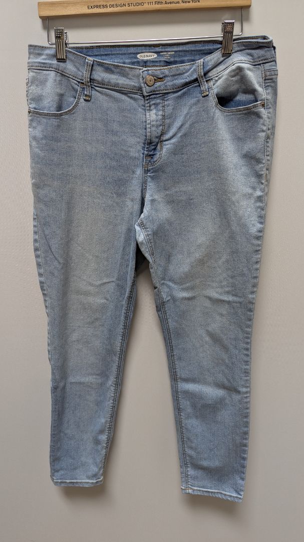 Old Navy Light Wash Mid-Rise Super Skinny Ankle Jeans
