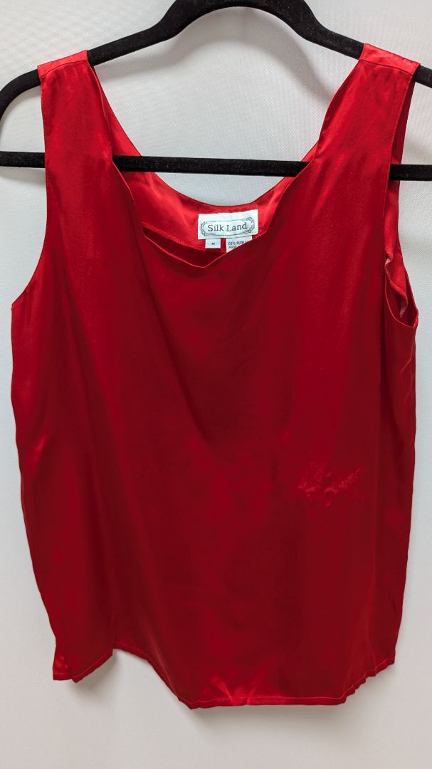 Silk Land Pure Silk Red Scalloped Sleeveless Blouse
