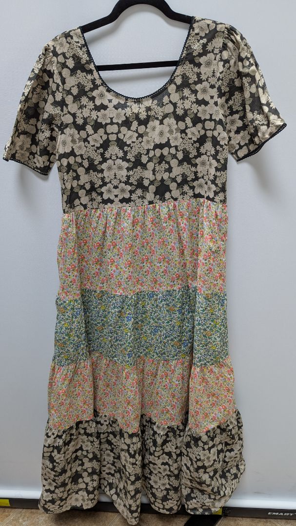 natural life Grey/Multicolor Floral Tiered Maxi Dress