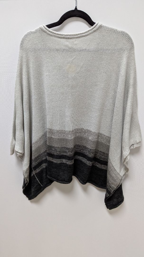 Sonoma Life + Style Grey/Black Kimono-Sleeve Sweater