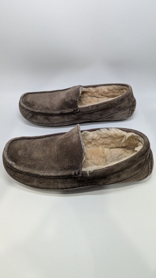 Ugg Brown Men's Suede Slipper