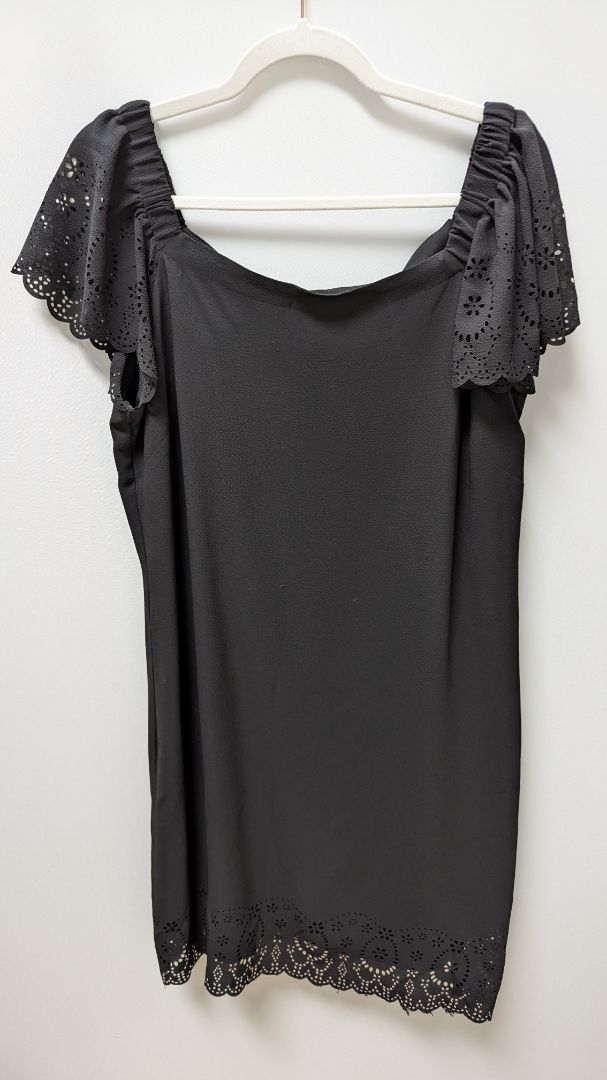 ELLE Black Lace-Sleeve & Hem Shift Dress