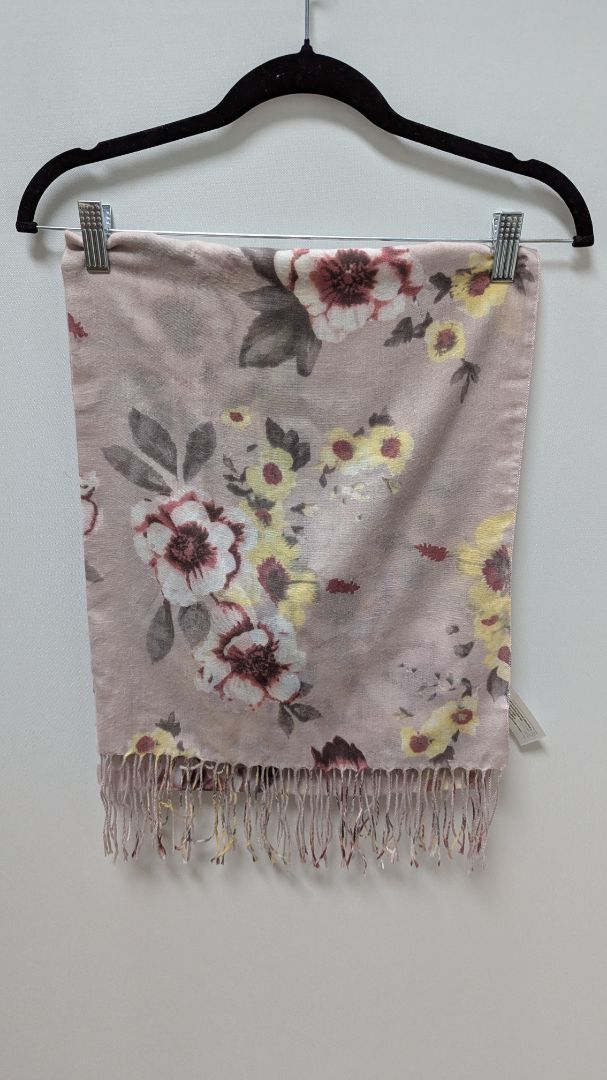 We Care Light Lavender Floral Tassel-Fringe Scarf