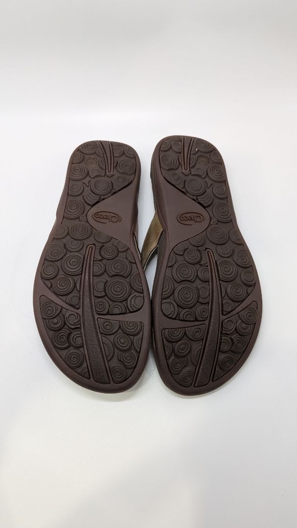 Chaco Brown/Tan Classic Leather Flip-Flop Sandals