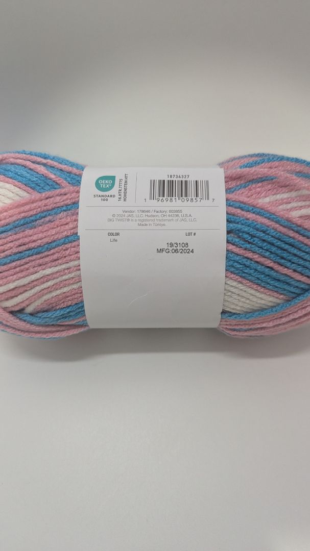Big Twist Life Pink/Blue Anti-Pilling Medium Yarn