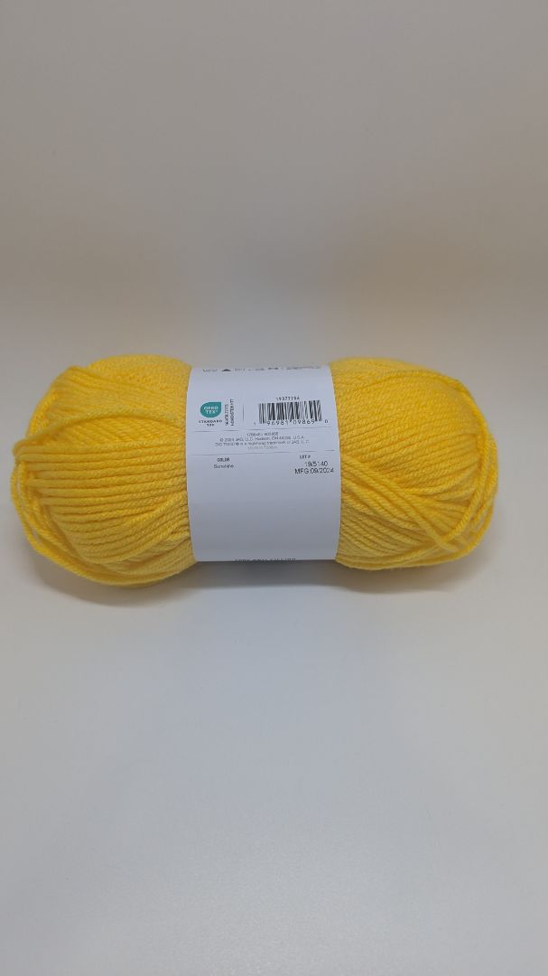 Big Twist Sunshine Living Anti-Pilling Medium Yarn
