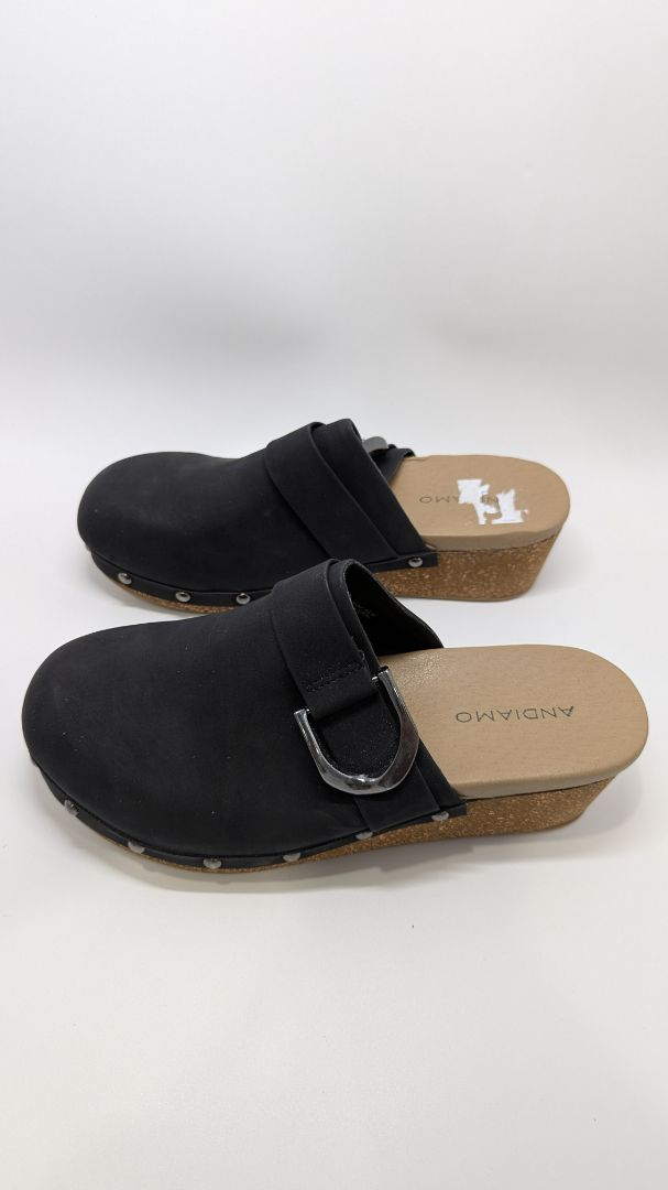 ANDIAMO Black/Tan Cork Clog Wedges