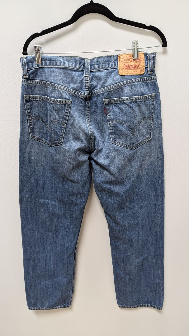 Levi's Medium Wash 505 Straight Men's Jeans