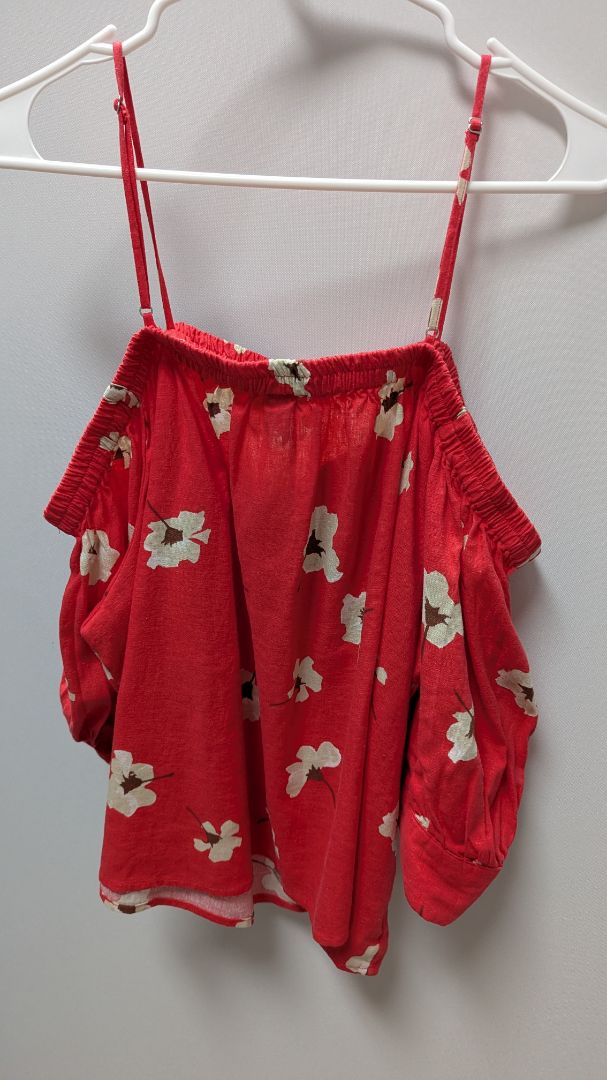 Universal Thread Red Floral Cold-Shoulder Linen Blouse