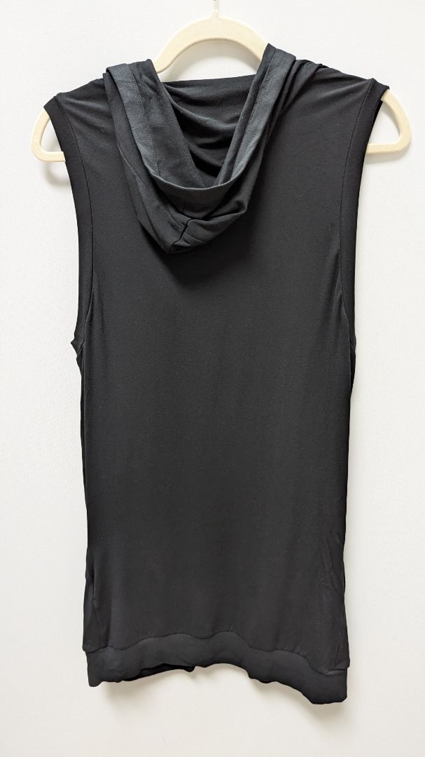 ELLE Sport Black Button-Down Sleeveless Cardigan