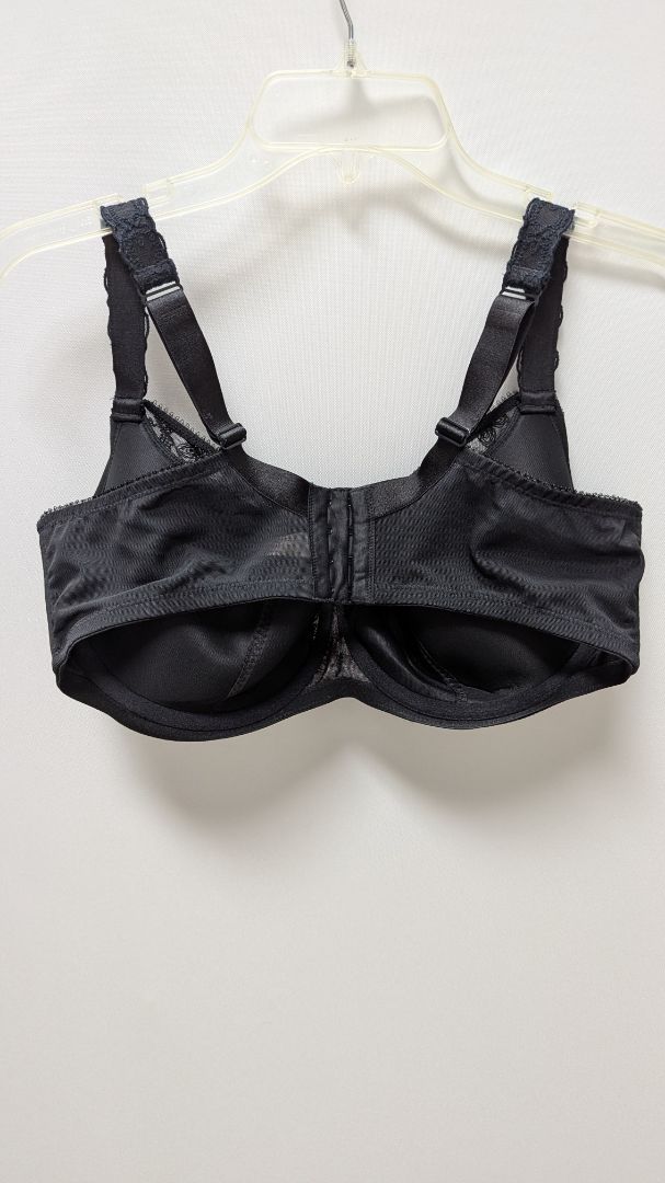 Cacique Black Lightly Lined Lace Trim Bra