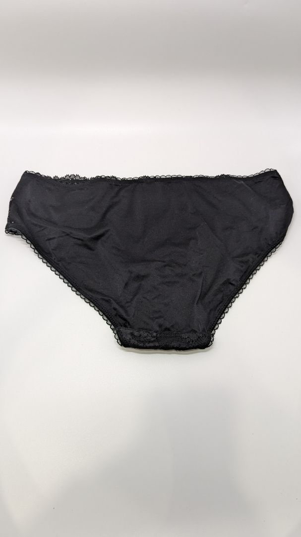 Victoria's Secret Black Lace-Front Hiphugger Panty (NWOT)