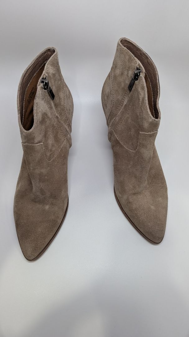 FRYE Light Brown Suede Heeled Boots
