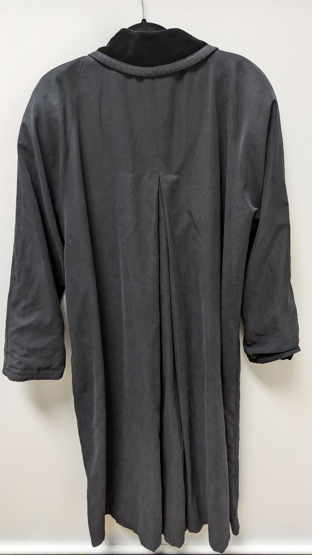 Black Vintage Velvet-Collar Button-Down Trench Coat