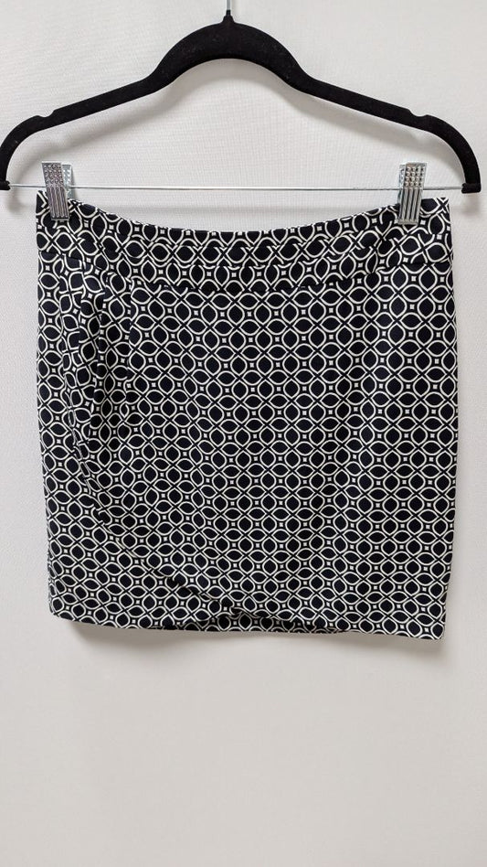 Banana Republic Navy/White Printed Faux-Wrap Skirt