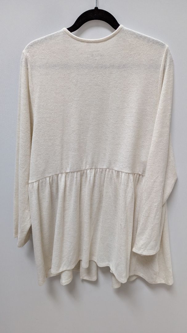 Torrid Supersoft Plus Winter White Cardigan