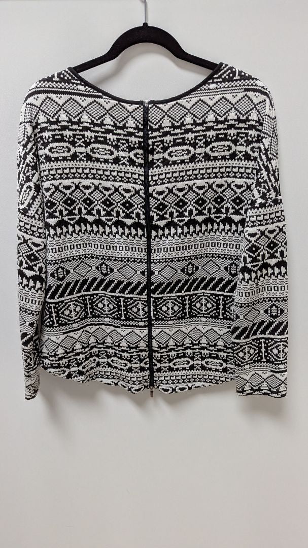 LAPIS White/Black Printed Long-Sleeve Sweater