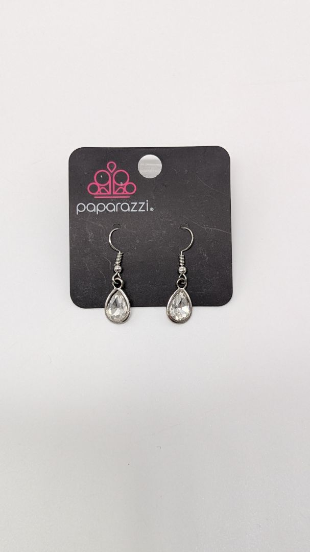 Paparazzi Silver/Clear Teardrop Dangle Earrings