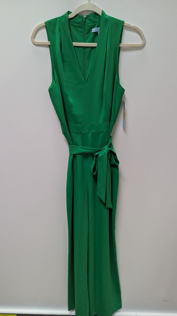 Antonio Melani Clover Green V-Neck Jumpsuit – Recycled Threads