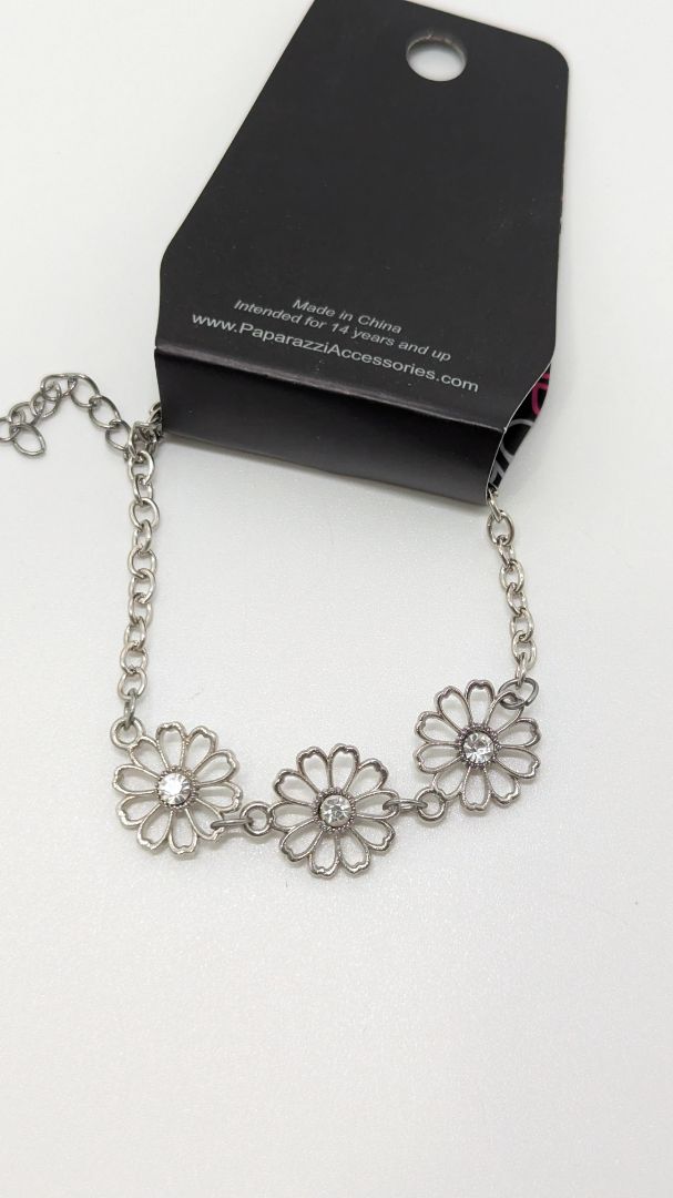 Paparazzi Silver 3-Flower Chain Bracelet