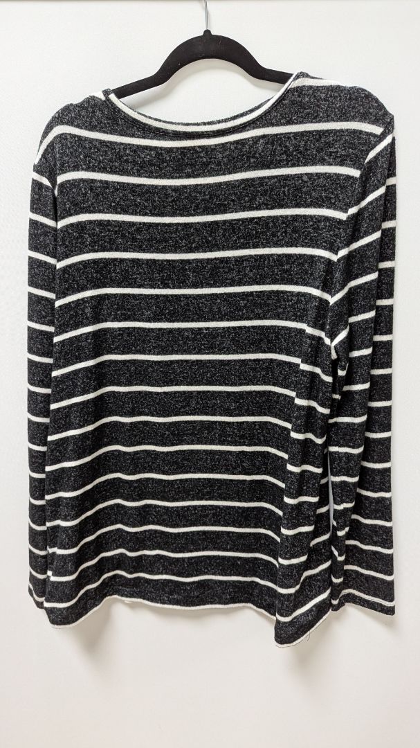 maison jules Black/White Striped Button-Hem Sweater