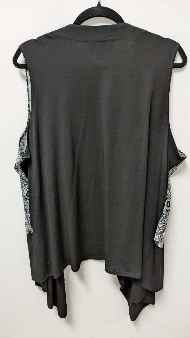 Slinky Black/White Paisley Printed Vest