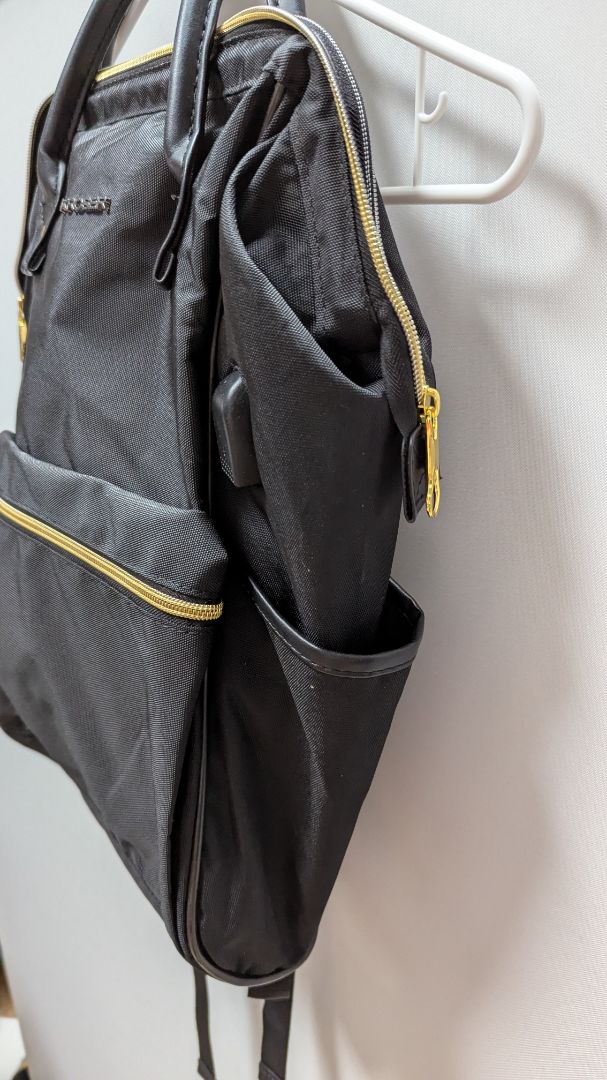 Kroser Black/Gold Travel Laptop Backpack